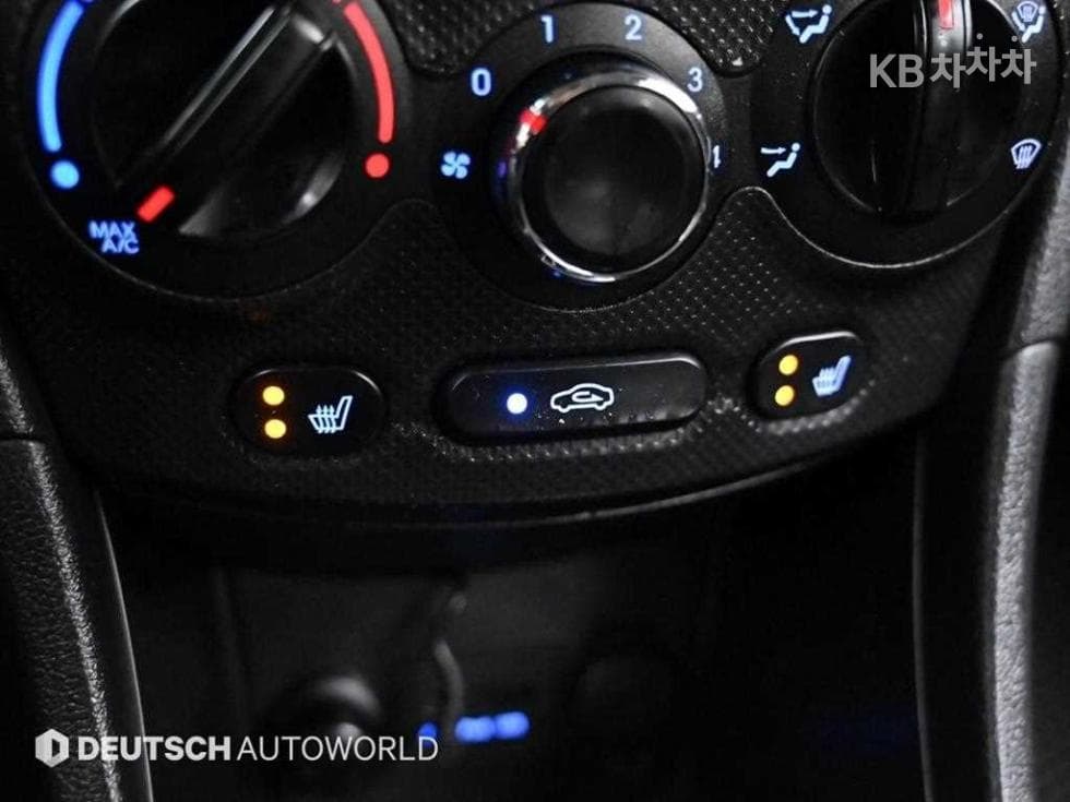 Хюндай Акцент(신형)1.4 VVT Premier - 17