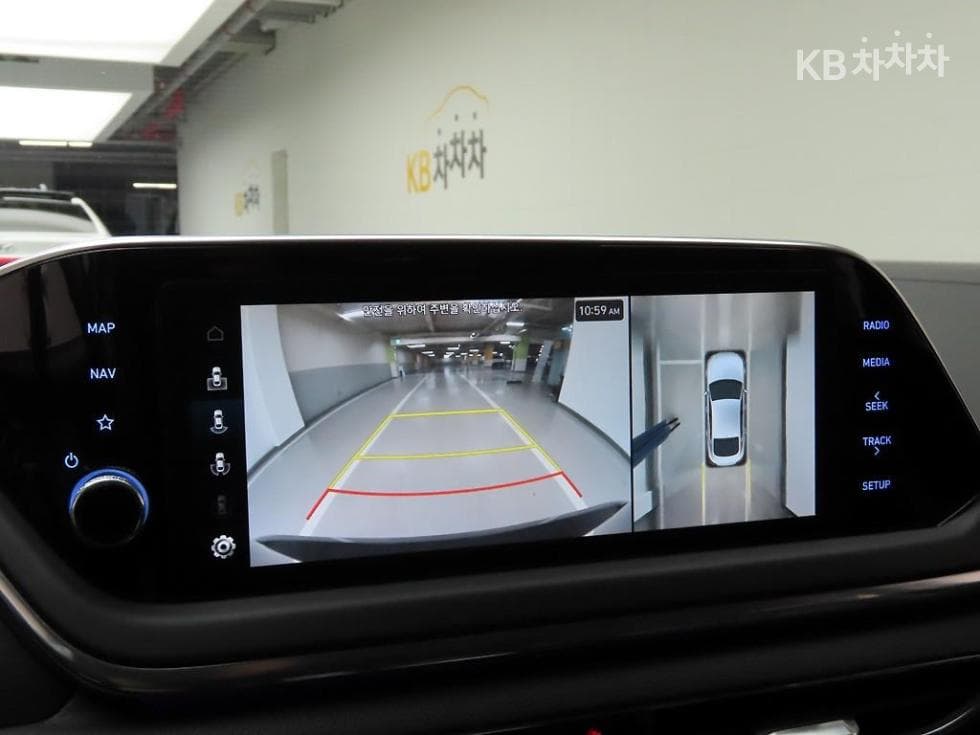 Хюндай Соната (DN8)2.0 Sensuous Premium Plus - 14