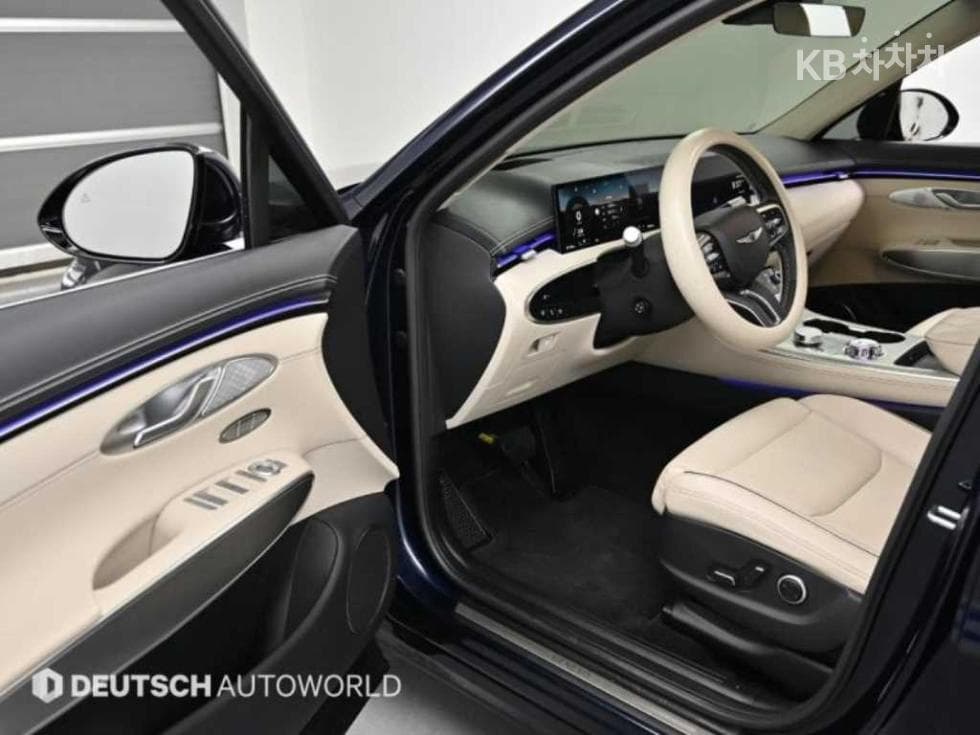 Дженезис GV70Бензин 2.5T 2WD - 11
