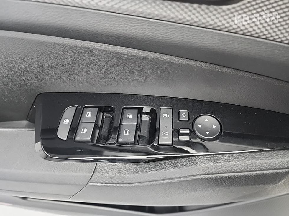 Kia The All New SportageD2.0 2WD Prestige - 16