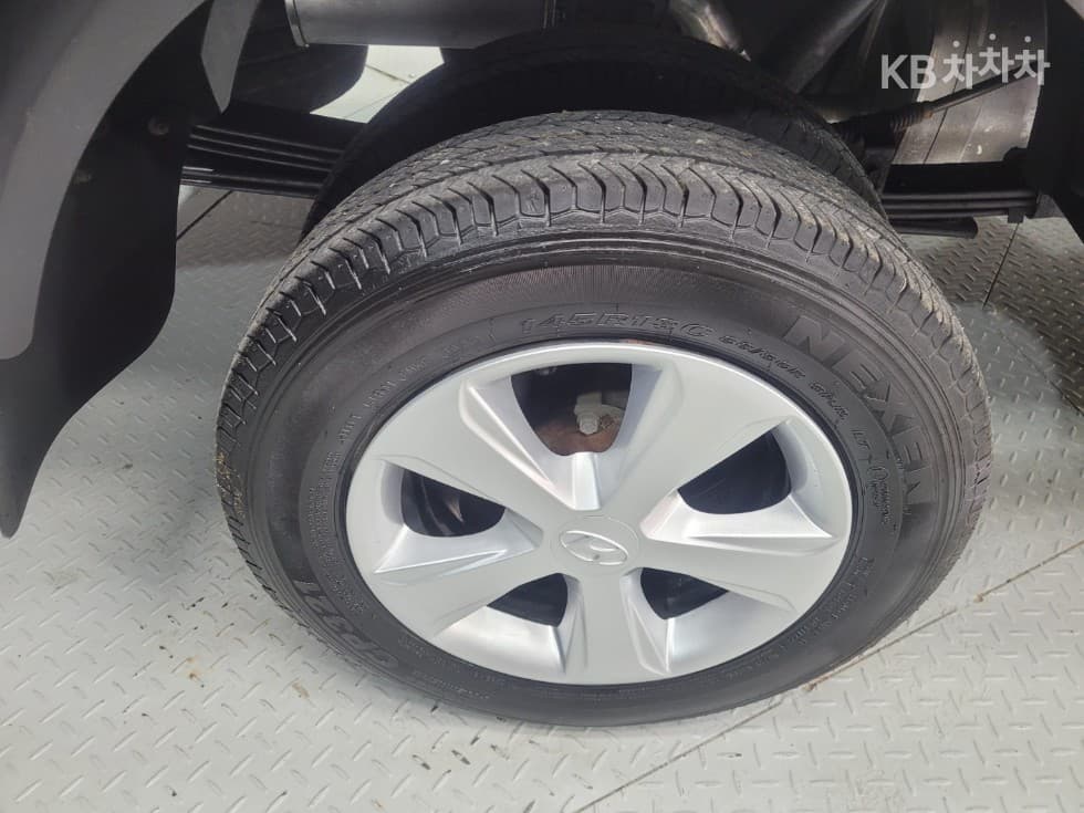 Хюндай Porter 2Удължено междуосие Двойна Кабина CRDi Smart - 20