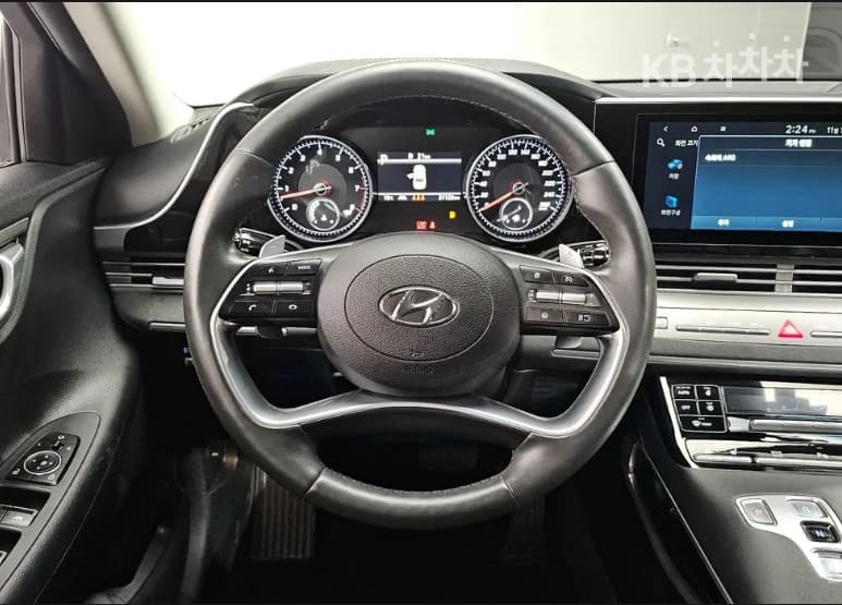 Хюндай The New (фейслифт) Grandeur (Azera)2.5 Premium 초이스 - 13