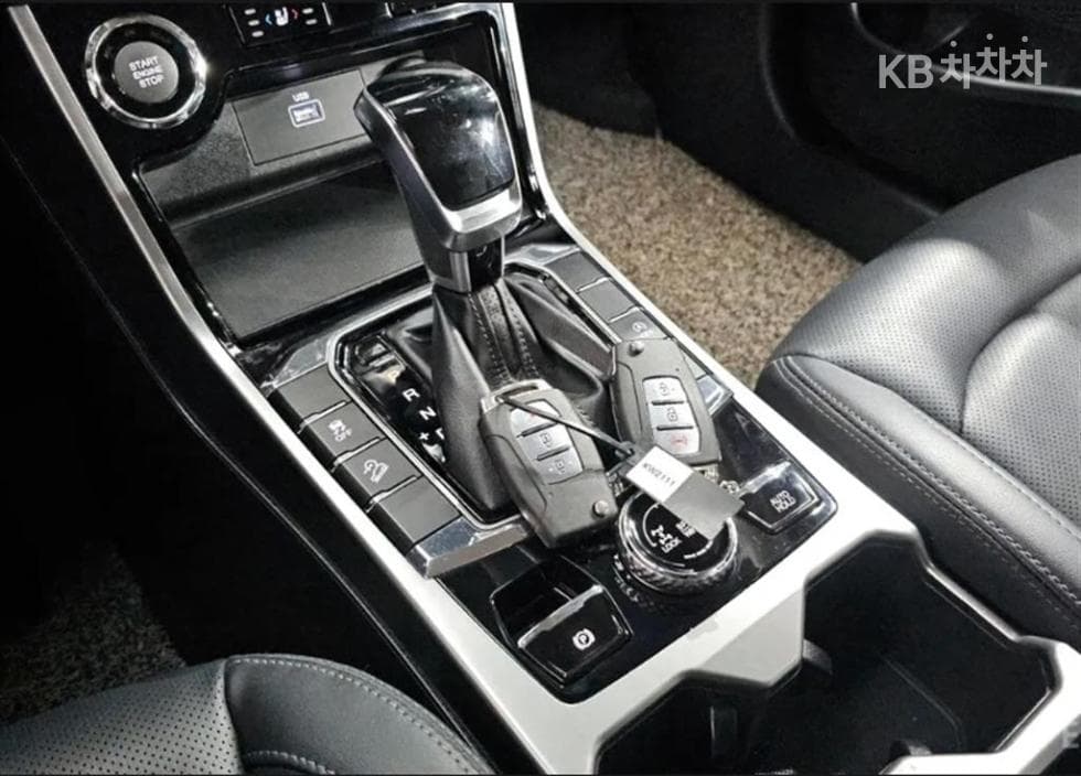 КейДжи Мобилити 뷰티플 코란도1.5 GDi Turbo 4x4 C5 Plus - 9