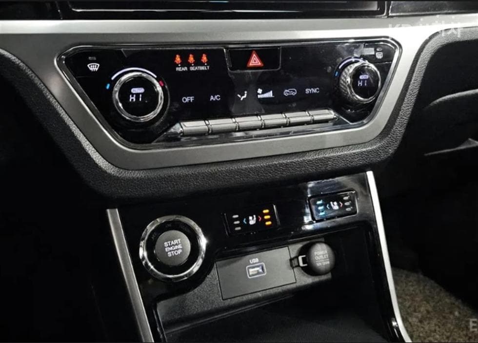 КейДжи Мобилити 뷰티플 코란도1.5 GDi Turbo 4x4 C5 Plus - 15