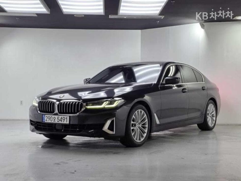 BMW 올Нов5 Серия (G30) 520i Luxury - Image 1