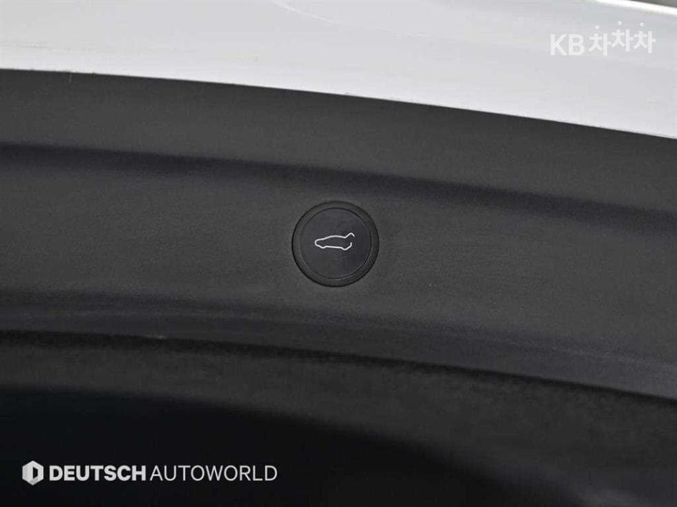 테슬라 Model YStandard Range - 20