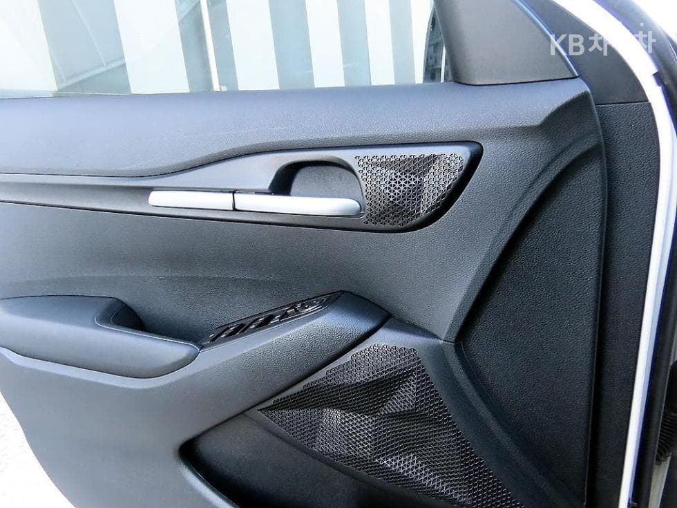 Киа Seltos1.6 Бензин Турбо 2WD Престиж - 11