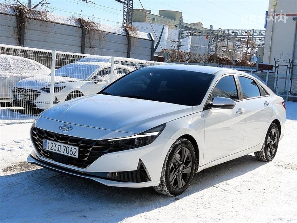 Hyundai All New Avante (Elantra)(CN7) 1.6 Gasoline Modern - Image 1