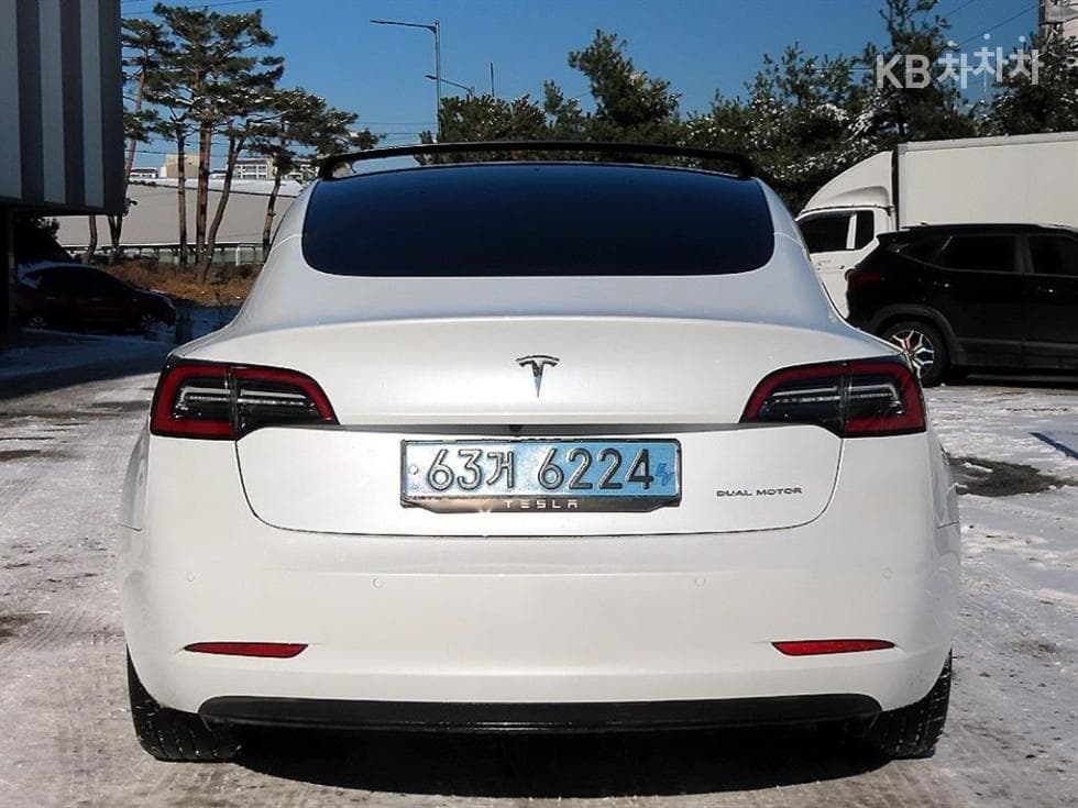 테슬라 Model 3Long Range - 4