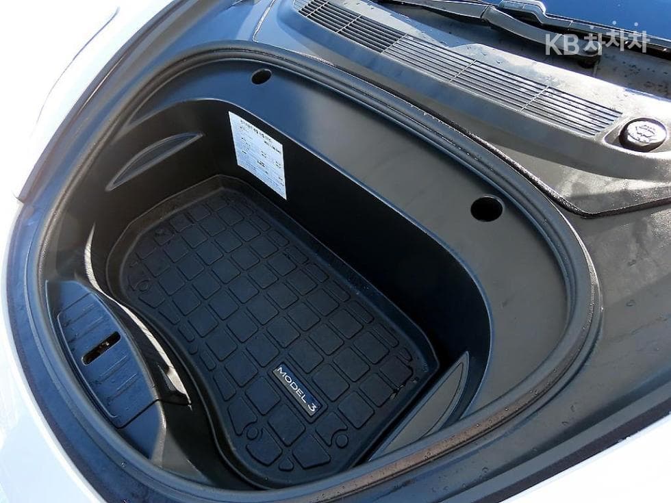 테슬라 Model 3Long Range - 19