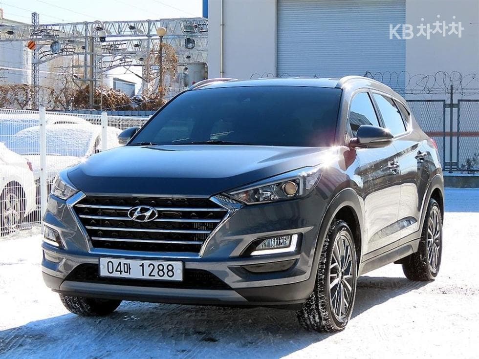 Hyundai All New Tucson Diesel(e-VGT R)1.6 2WD Premium - Image 1