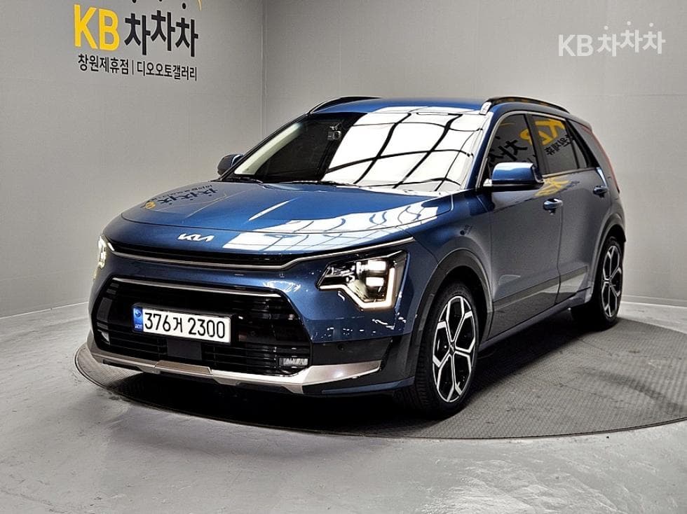 Киа Ди Всеново Ниро 1.6 HEV Signature - Image 1