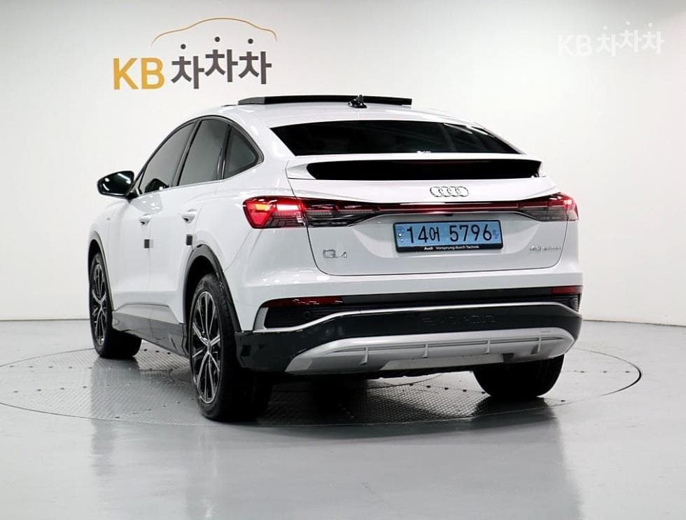 Audi Q4 e-tron40 Sportback Premium - 4