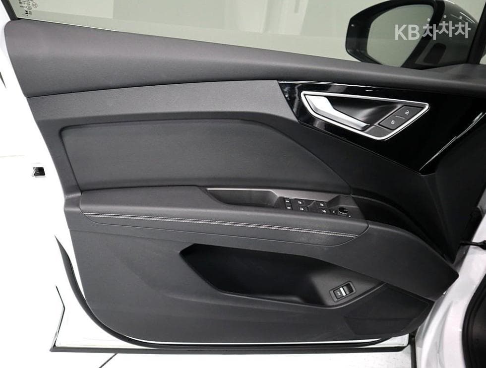 Audi Q4 e-tron40 Sportback Premium - 8