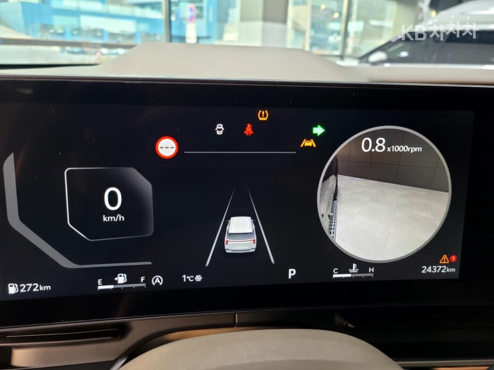 Киа The New (фейслифт) Канивал 4-то поколениеВисок Лимузин (Канивал) D2.2 9-местен Signature - 4