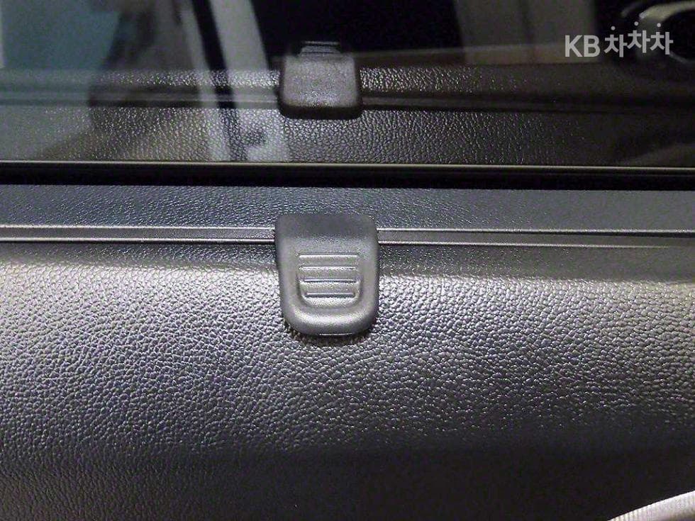 Киа The New (фейслифт) Sorento Хибрид MQ41.6T HEV 2WD Signature - 14