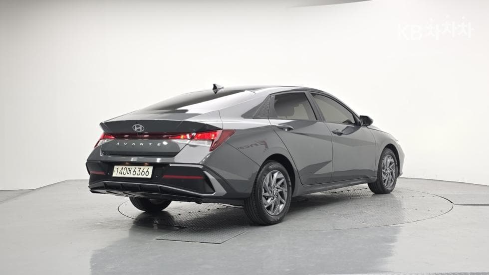 Хюндай The New (фейслифт) Avante (Elantra) Хибрид (CN7)1.6 HEV Modern - 4