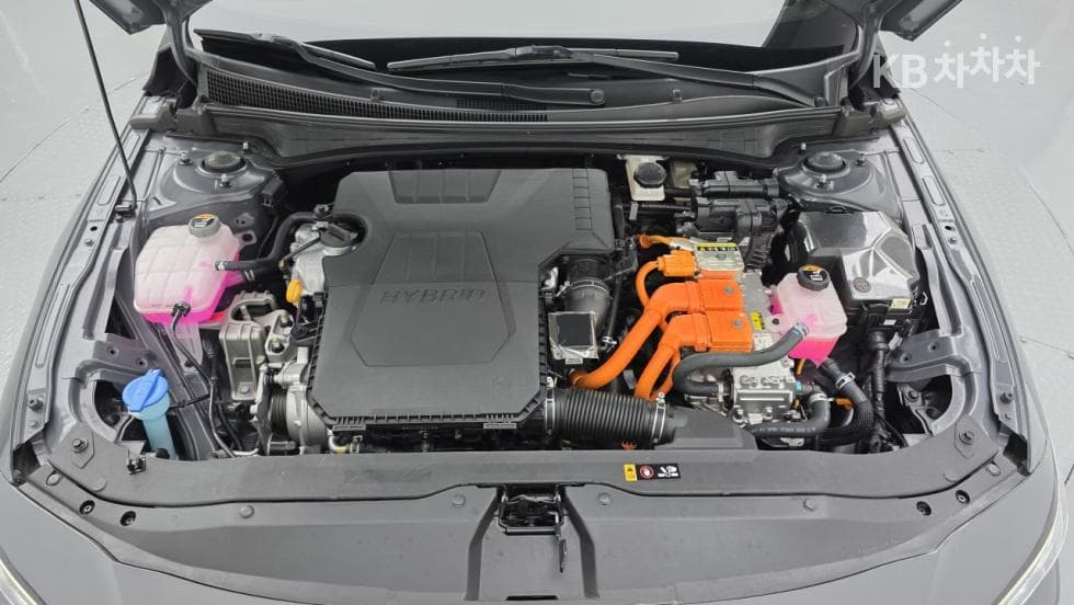 Хюндай The New (фейслифт) Avante (Elantra) Хибрид (CN7)1.6 HEV Modern - 5