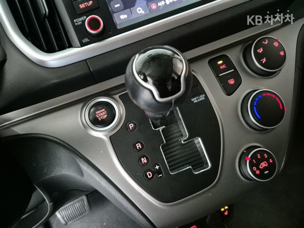 Kia The New (facelift) Ray (van)1.0 Gasoline Prestige - 8