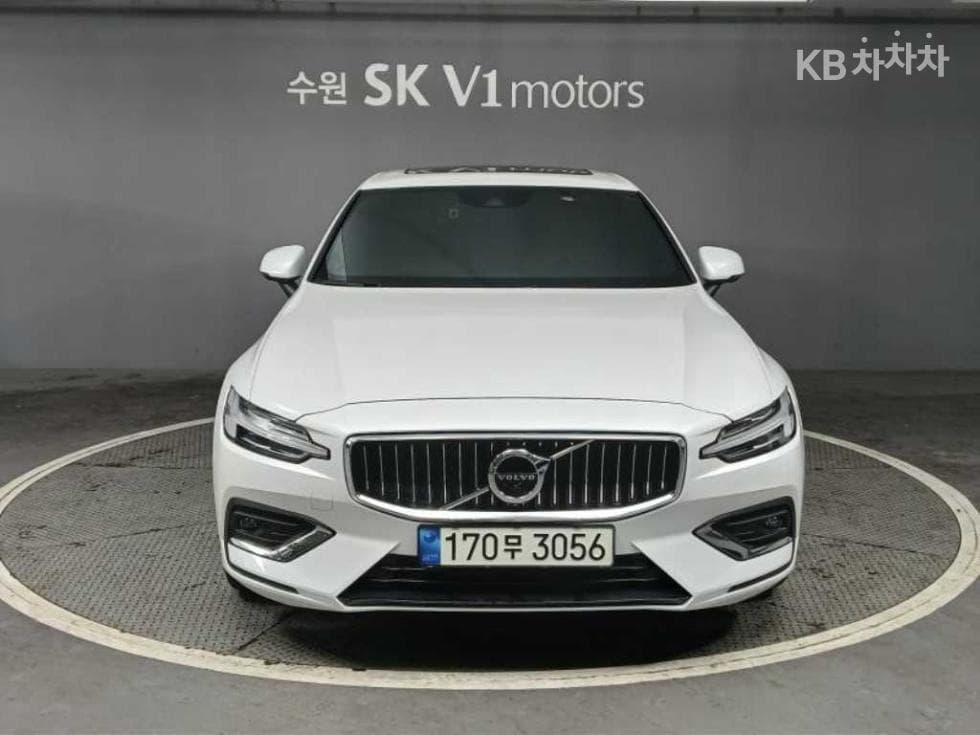 Volvo S60 3rd Gen 2.0 B5 Inscription - Image 1