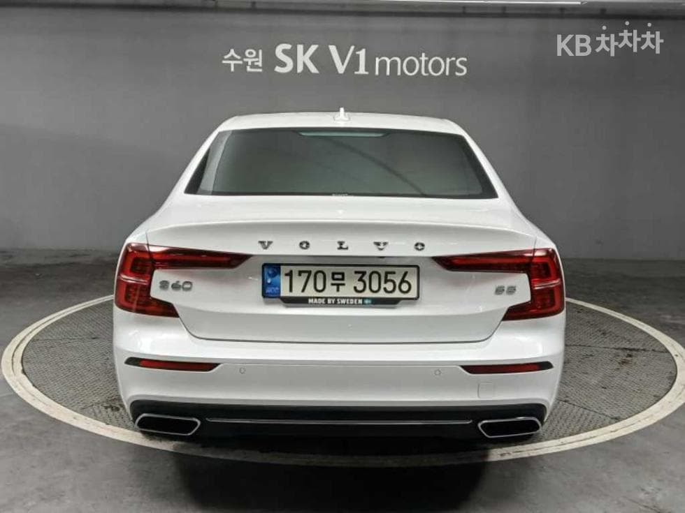 Volvo S60 3rd Gen2.0 B5 Inscription - 4