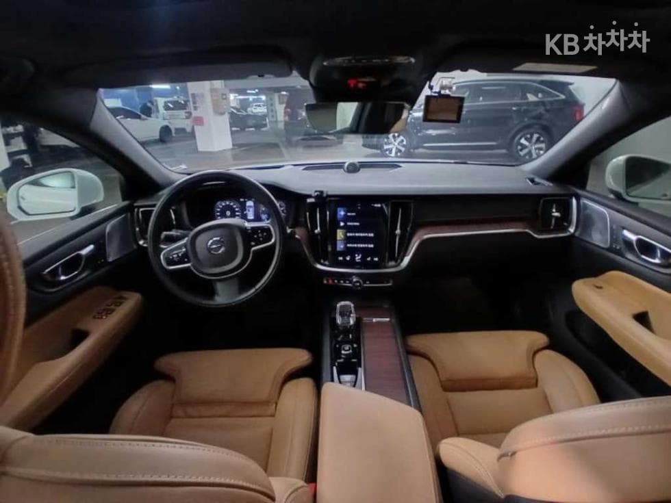 Volvo S60 3rd Gen2.0 B5 Inscription - 6