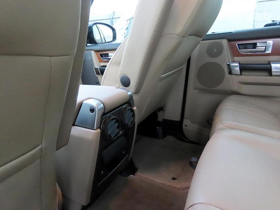 Land Rover 디스커버리43.0 SDV6 SE - 16