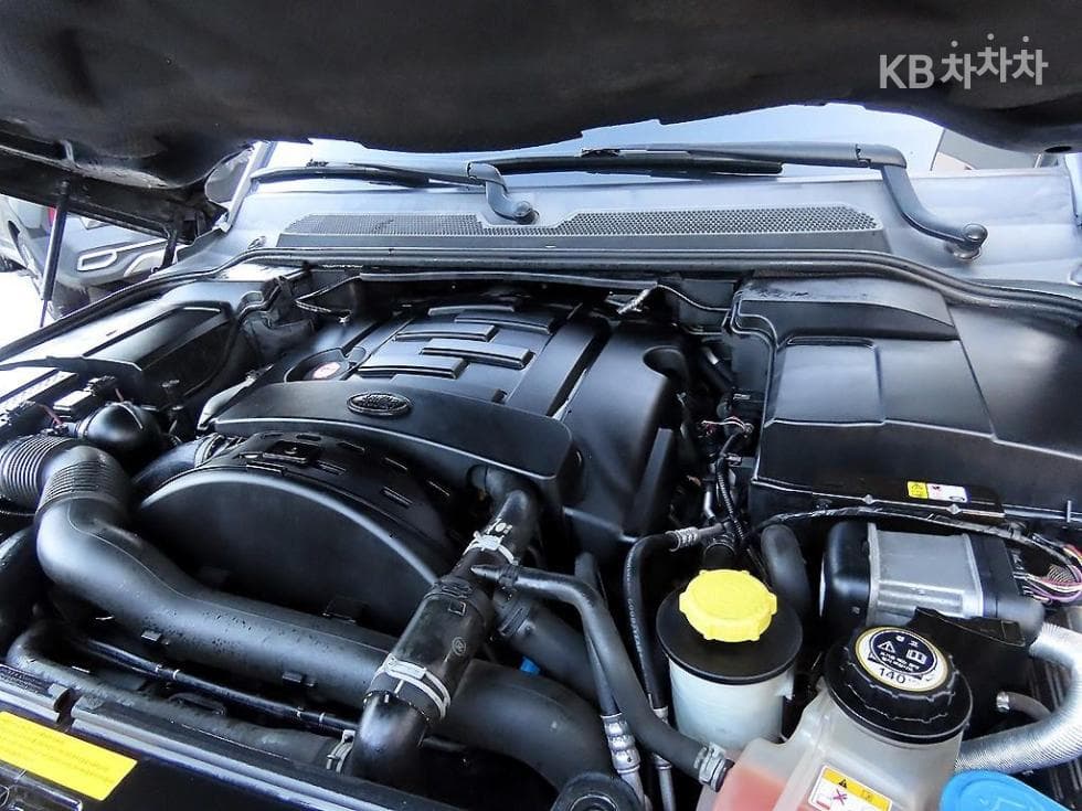 Land Rover 디스커버리43.0 SDV6 SE - 19