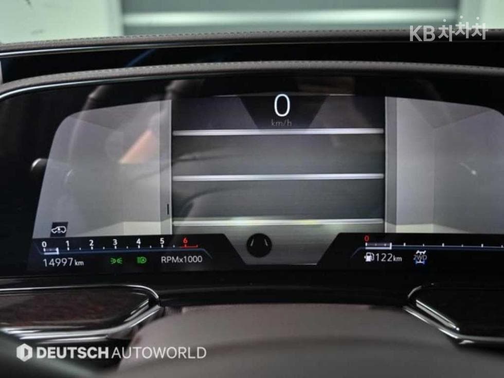 캐딜락 ESCALADE(5세대)6.2 V8 ESV Premium Luxury Platinum - 8