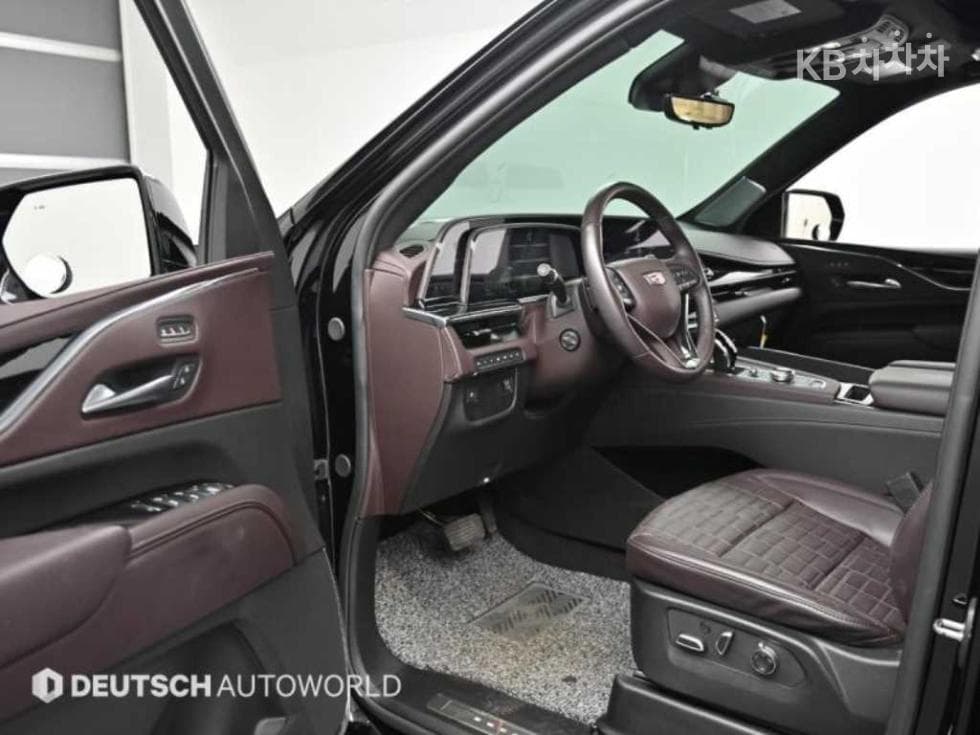 캐딜락 ESCALADE(5세대)6.2 V8 ESV Premium Luxury Platinum - 11