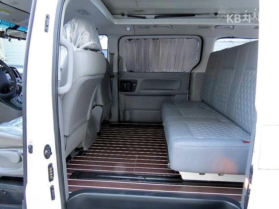 Hyundai The New (facelift) 그랜드 Star렉스Camper / Camping car - 10