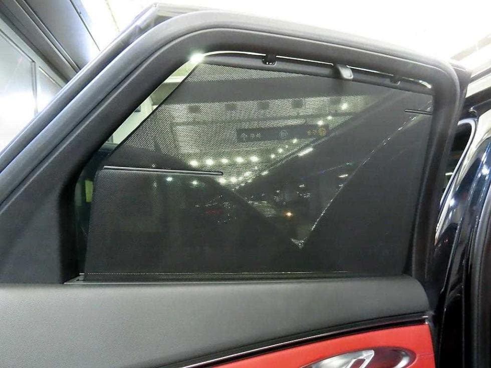 Genesis GV70Gasoline 2.5T AWD - 15