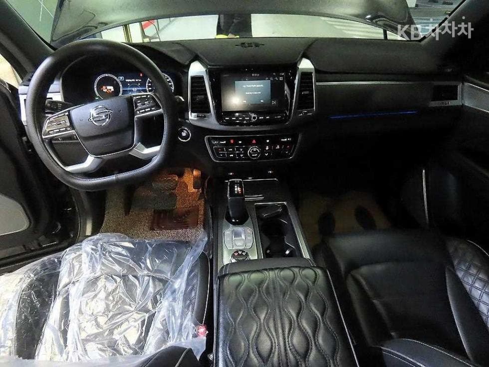 KG Mobility All New Rexton2.2 4WD 더 블랙 - 10