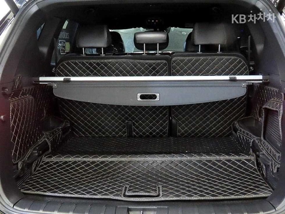 KG Mobility All New Rexton2.2 4WD 더 블랙 - 16