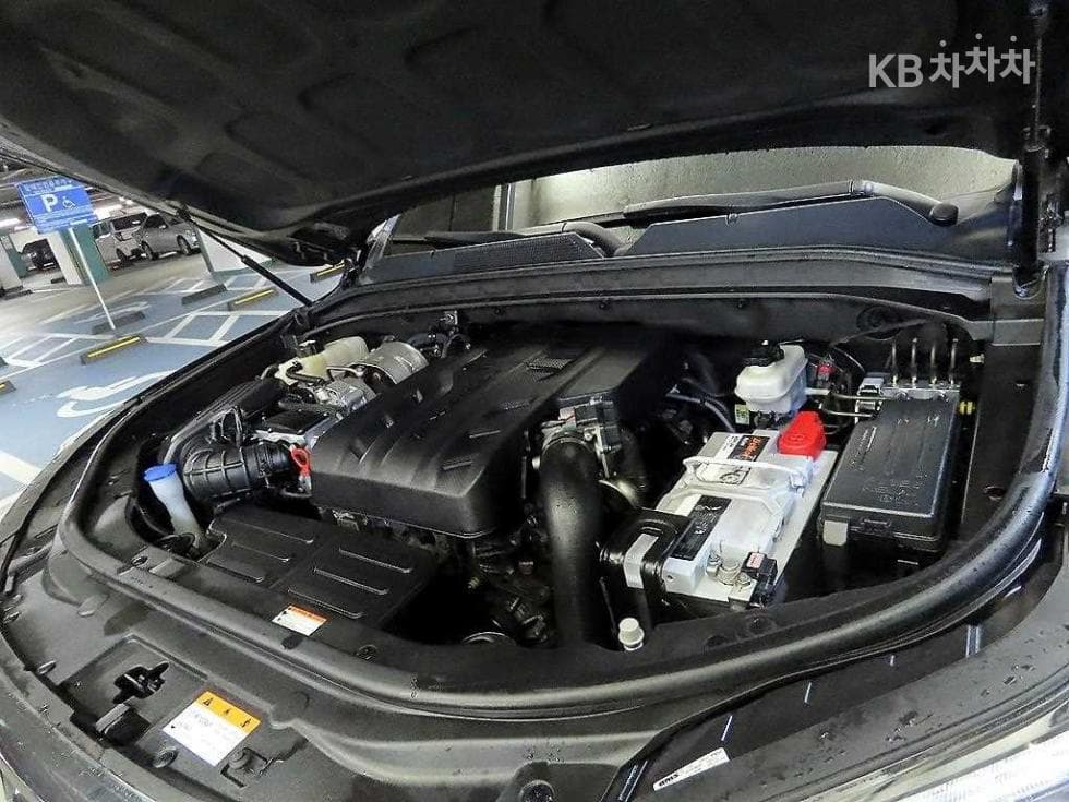 KG Mobility All New Rexton2.2 4WD 더 블랙 - 19
