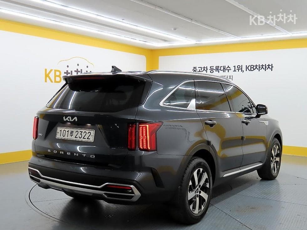 Киа Sorento 4-то поколение2.2 Дизел 4x4 Престиж - 4