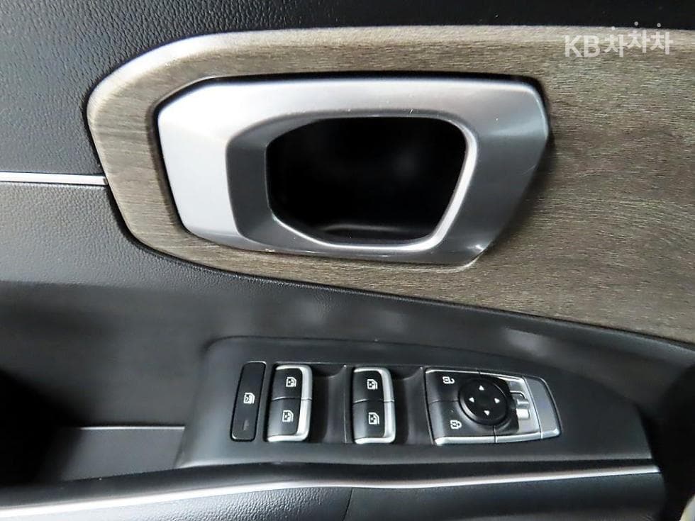 Киа Sorento 4-то поколение2.2 Дизел 4x4 Престиж - 11