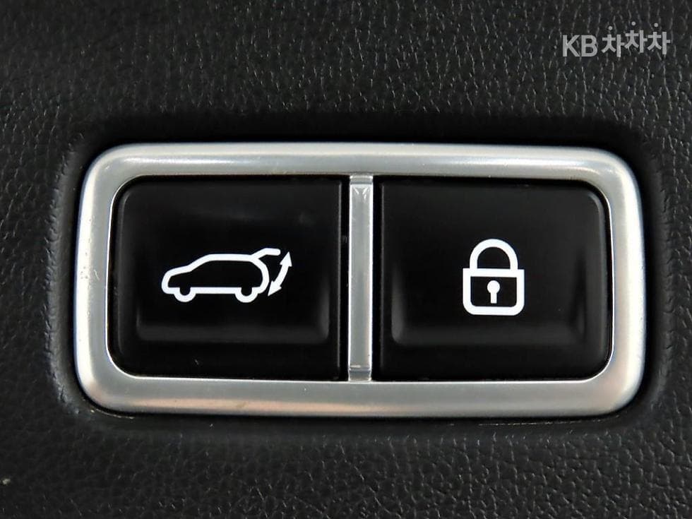 Киа Sorento 4-то поколение2.2 Дизел 4x4 Престиж - 18