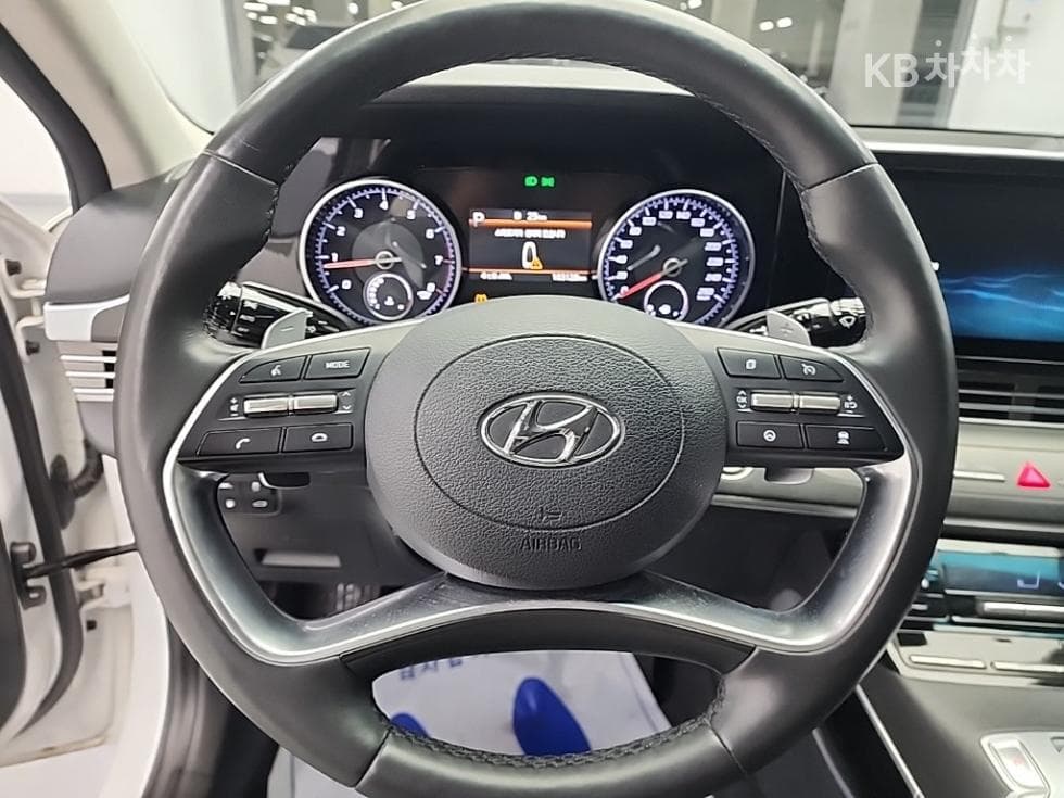 Хюндай The New (фейслифт) Grandeur (Azera)2.5 Premium - 9