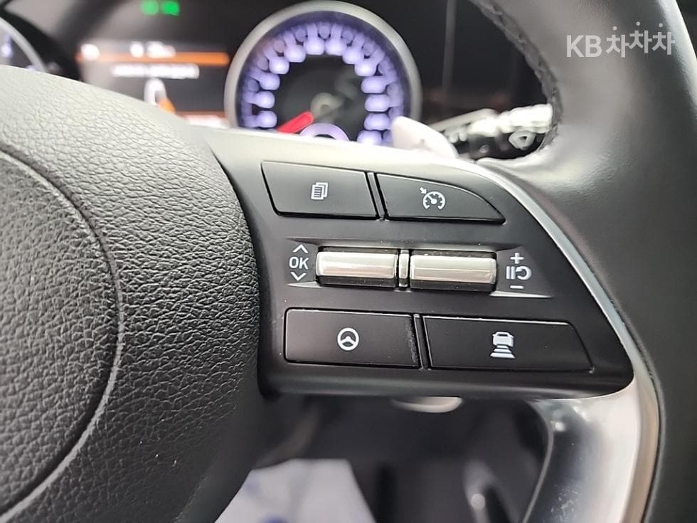 Хюндай The New (фейслифт) Grandeur (Azera)2.5 Premium - 18