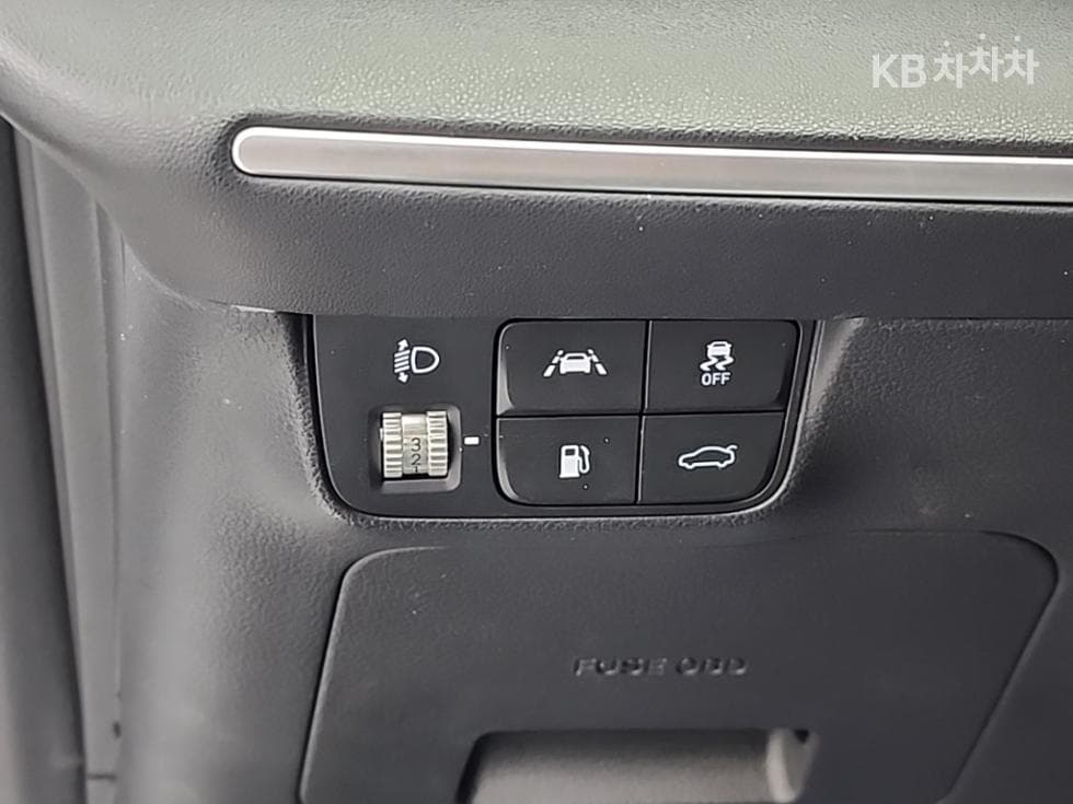 Хюндай The New (фейслифт) Grandeur (Azera)2.5 Premium - 19