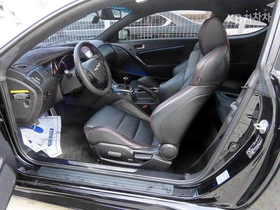 Hyundai The New (facelift) Genesis Coupe200 Turbo S - 5