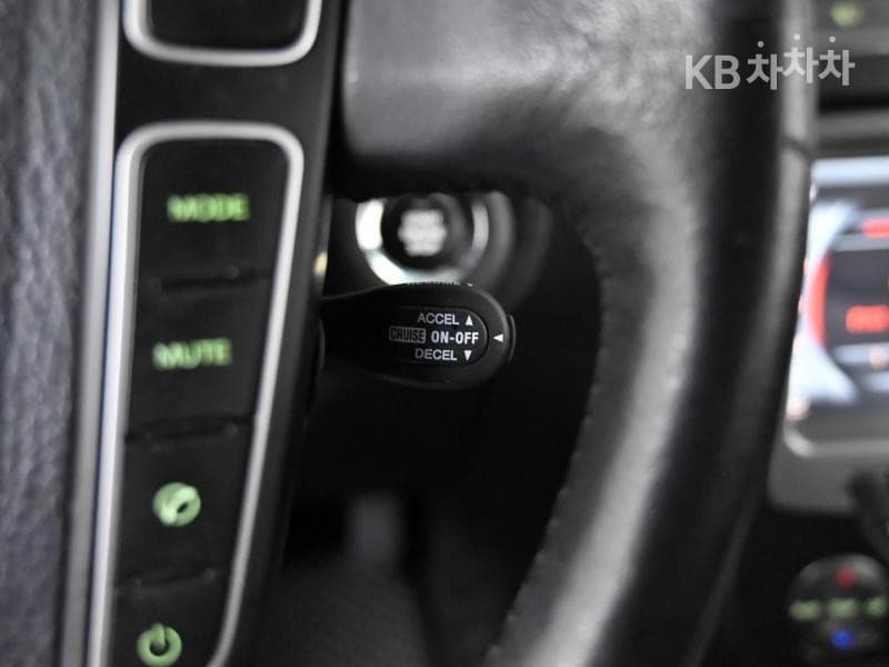 КейДжи Мобилити RextonW5-местен 4x4 Noblesse - 18