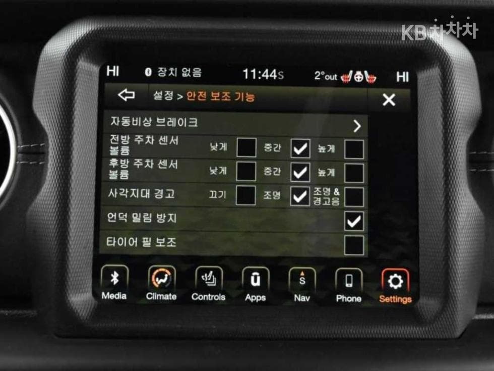 지프 랭글러 (JL)2.0 오버랜드 4도어 파워Товарна надстройка Стандартен - 16