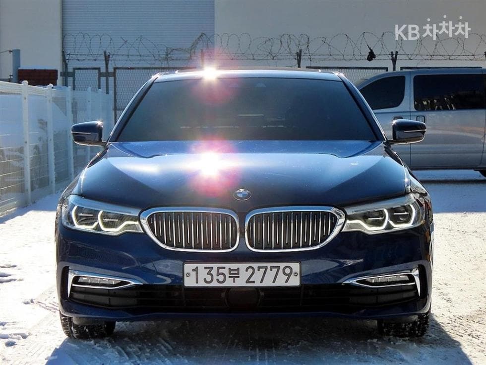 BMW 올Нов5 Серия (G30) 530i M Sport Plus - Image 1