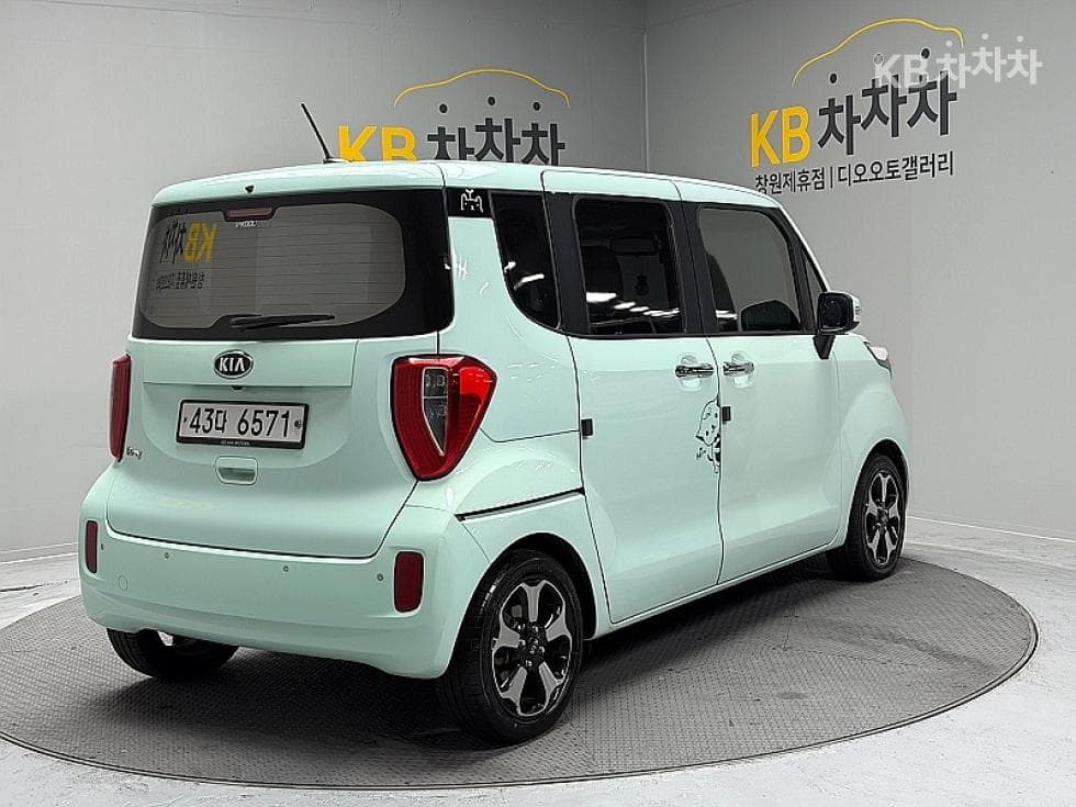 Kia Ray (van)1.0 Gasoline Prestige - 4