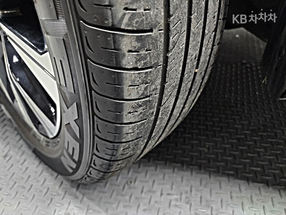 Рено Корея Нов QM62.0 LPe 2WD RE - 19