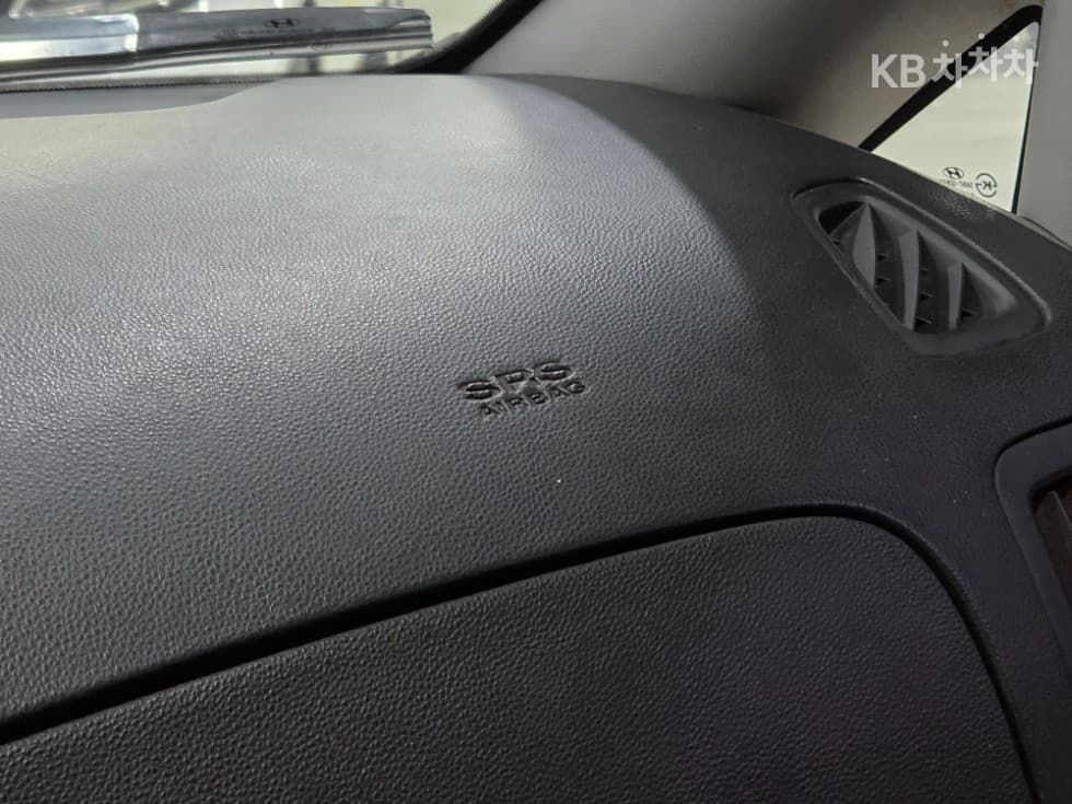 Хюндай Гранд Старекс3Местен승 Ван CVX Лукс - 17