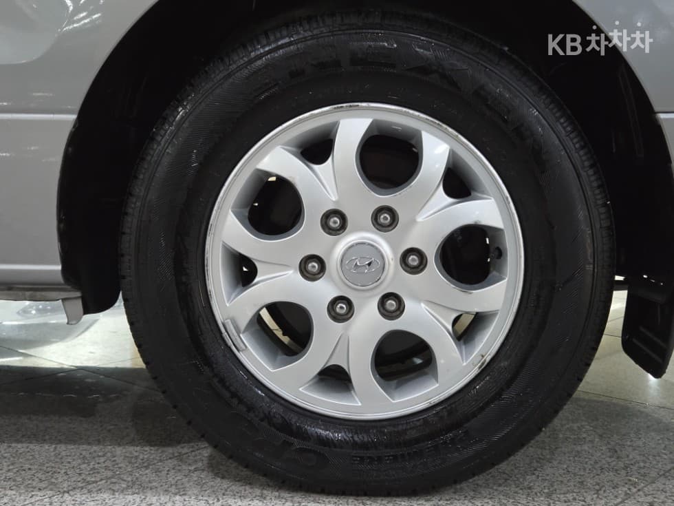 Хюндай Гранд Старекс3Местен승 Ван CVX Лукс - 20