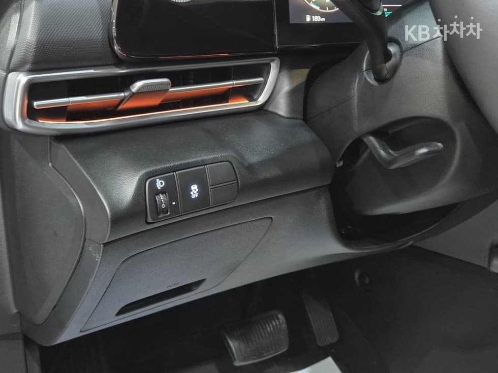 Хюндай The New (фейслифт) Avante (Elantra) (CN7)1.6 Бензин Inspiration - 14